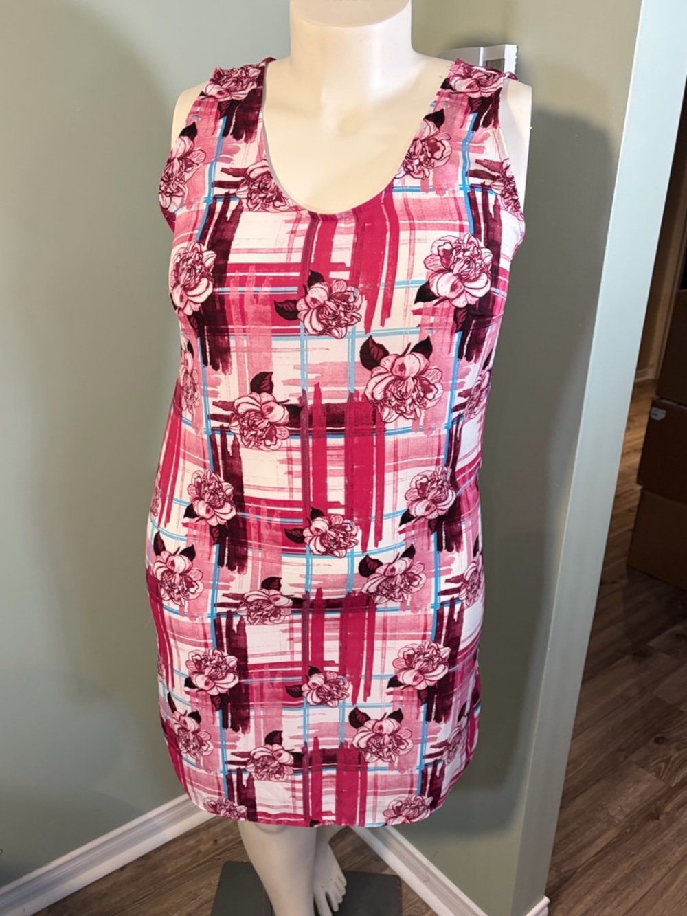 111. ILANCO Floral Plaid Sleeveless Dress